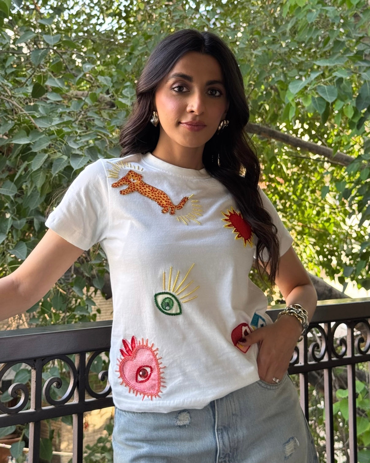Roar Tee