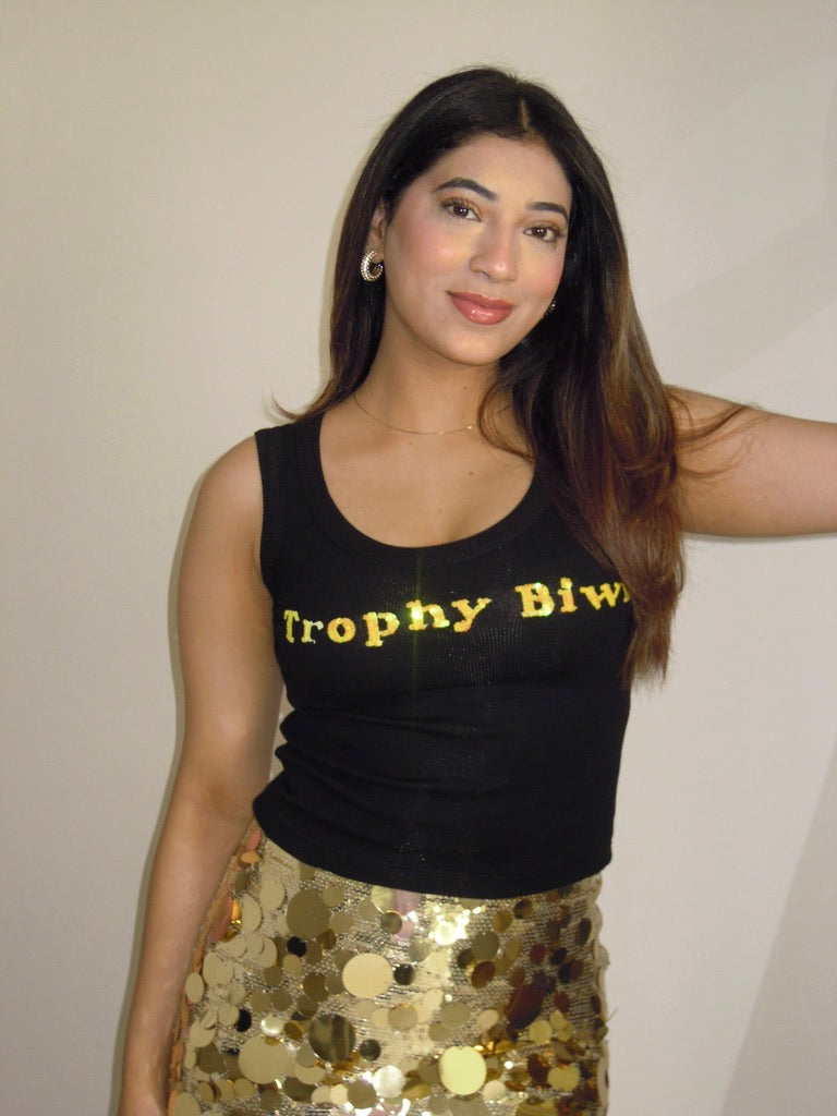 Trophy Biwi
