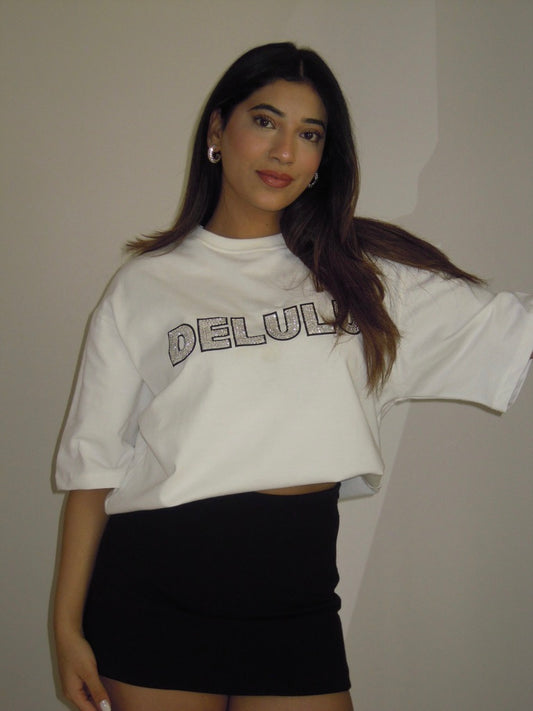 Delulu Tee